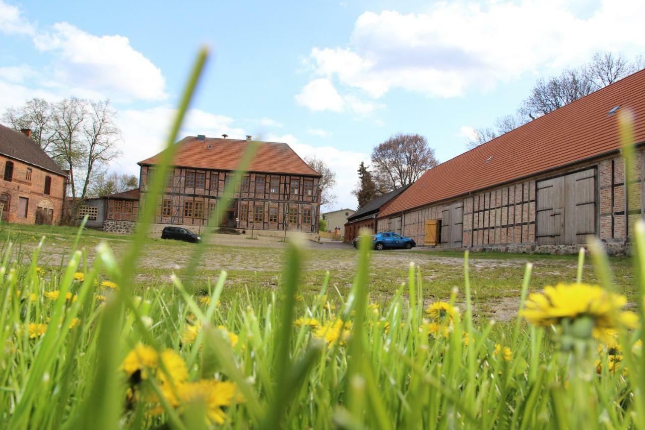 Apartamento Lindstedter Gutsstuben Gardelegen Exterior foto